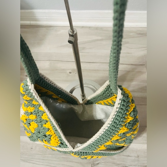Crochet granny squares handmade bag - Picture 5 of 5